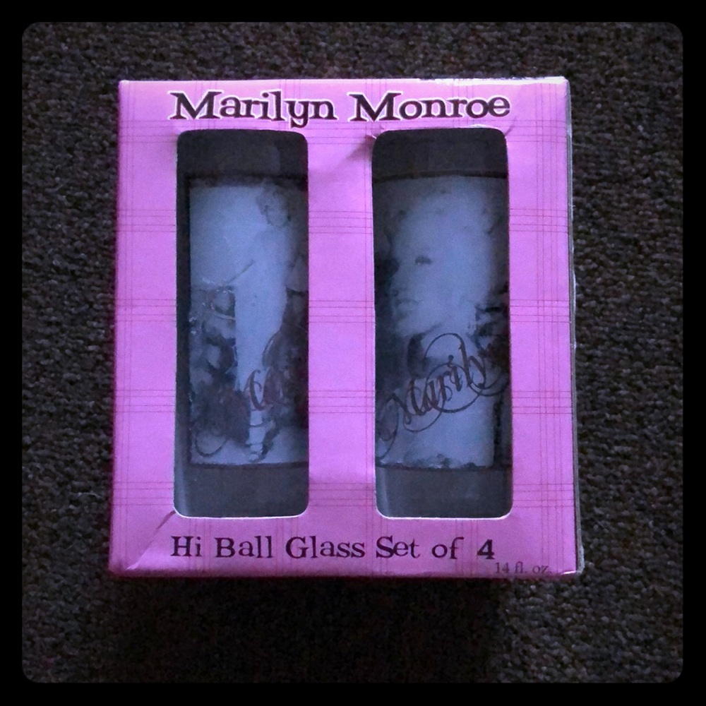 Marilyn Monroe Hi Ball set of 4 glasses NWOT